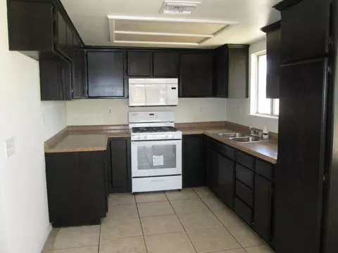 38543 152nd St, Palmdale, CA 93591 photo 9