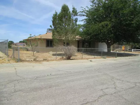 38543 152nd St, Palmdale, CA 93591 photo 3