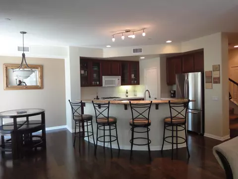 4144 Laredo Ln # B, Simi Valley, CA 93063 photo 4