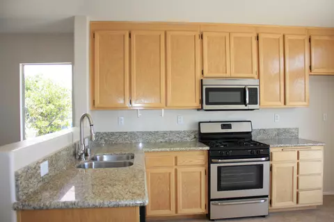 36442 Blacksmith Dr, Palmdale, CA 93550 photo 6