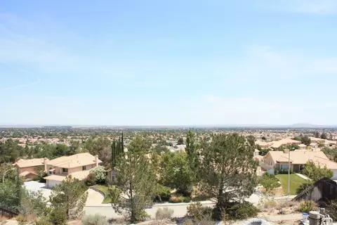 36442 Blacksmith Dr, Palmdale, CA 93550 photo 16