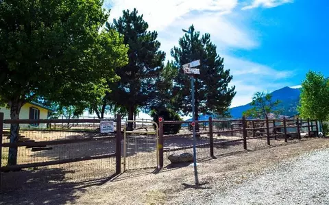 27300 Needles Ct, Tehachapi, CA 93561 photo 4