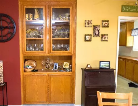 27300 Needles Ct, Tehachapi, CA 93561 photo 11