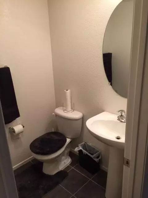 2223 Compote Cir, Palmdale, CA 93551 photo 13