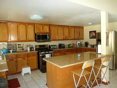 318 Avenue R12 E, Palmdale, CA 93550 photo 7