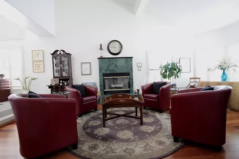 6905 Granada Dr, Palmdale, CA 93551 photo 5