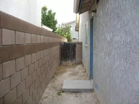 2101 Forry St, Lancaster, CA 93536 photo 4