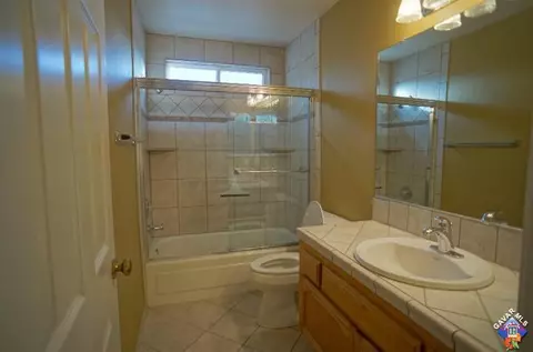 43044 Fenner Ave, Lancaster, CA 93536 photo 12