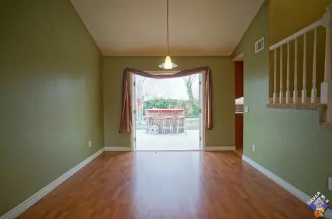 43044 Fenner Ave, Lancaster, CA 93536 photo 4