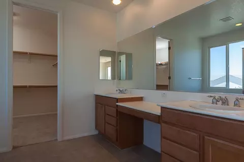 44821 Ruthron St, Lancaster, CA 93536 photo 15