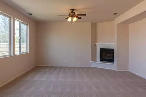 44821 Ruthron St, Lancaster, CA 93536 photo 7