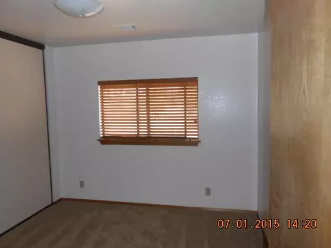 8031 Avenue E W, Lancaster, CA 93536 photo 21