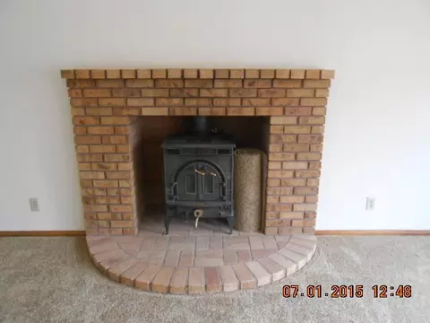 8031 Avenue E W, Lancaster, CA 93536 photo 9