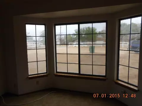 8031 Avenue E W, Lancaster, CA 93536 photo 10