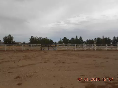 8031 Avenue E W, Lancaster, CA 93536 photo 33