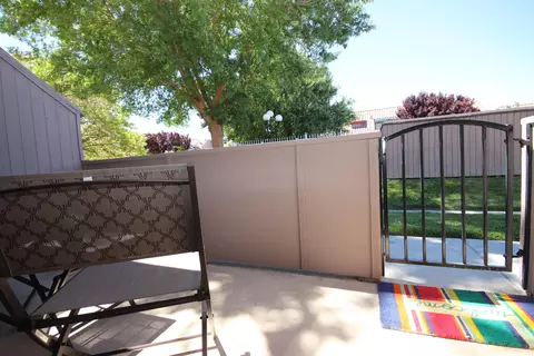 43334 32nd St W W #21, Lancaster, CA 93536 photo 11