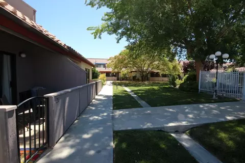 43334 32nd St W W #21, Lancaster, CA 93536 photo 24