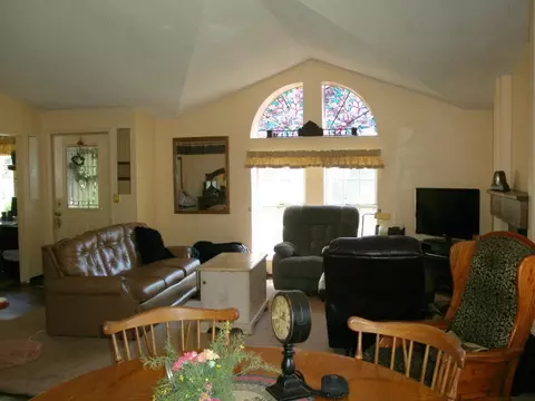 9331 Northside Dr, Leona Valley, CA 93551 photo 3