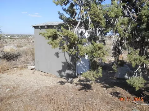 32000 263rd St E, Llano, CA 93544 photo 5