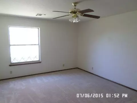 2702 Secure Pl, Lancaster, CA 93536 photo 32