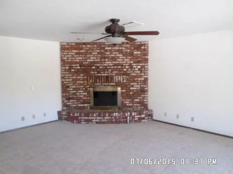 2702 Secure Pl, Lancaster, CA 93536 photo 11