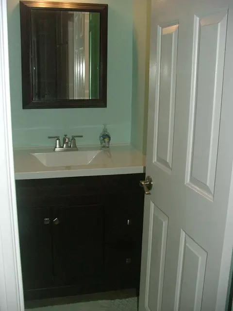 154 Eagle Ln #13, Palmdale, CA 93551 photo 8