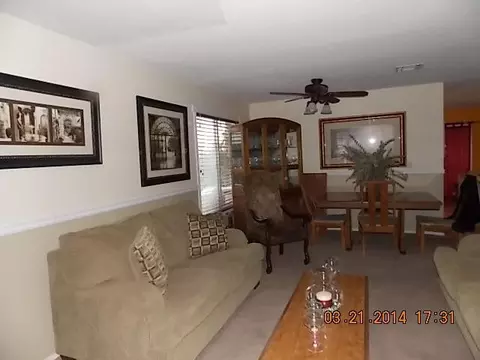 6328 Jonathon St, Lancaster, CA 93536 photo 4