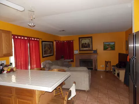 6328 Jonathon St, Lancaster, CA 93536 photo 27