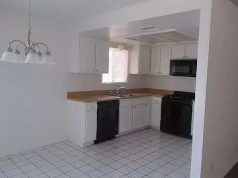 41450 154th St E, Lancaster, CA 93535 photo 4