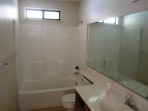 4327 Adobe Dr, Palmdale, CA 93552 photo 9