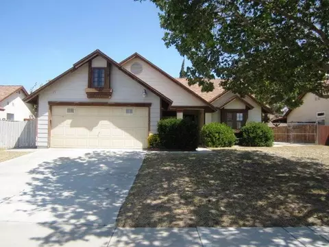 4327 Adobe Dr, Palmdale, CA 93552 photo 1