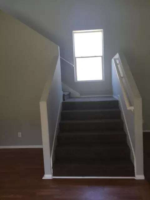 2110 Lightcap St, Lancaster, CA 93535 photo 5