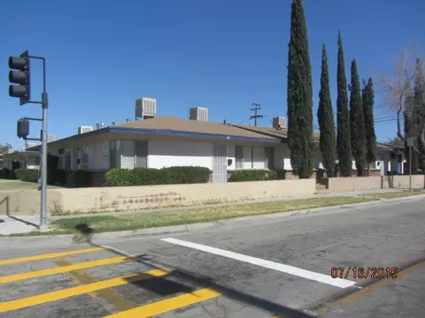 300 Lancaster Blvd E, Lancaster, CA 93535 photo 2