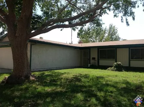44107 Gingham Ave, Lancaster, CA 93535 photo 1