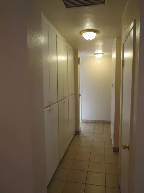 17755 Valeport Ave, Lancaster, CA 93535 photo 7