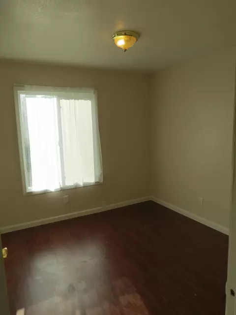 17755 Valeport Ave, Lancaster, CA 93535 photo 14