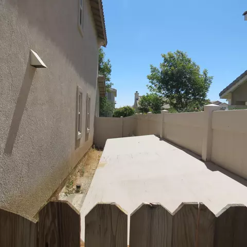 37031 Sabal Ave, Palmdale, CA 93552 photo 23