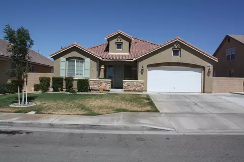 43902 Madison Ct, Lancaster, CA 93536 photo 1