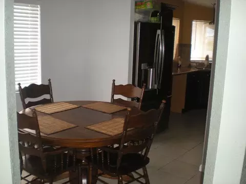 2121 Avenue I E #8, Lancaster, CA 93535 photo 4