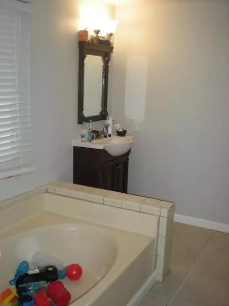 2121 Avenue I E #8, Lancaster, CA 93535 photo 11