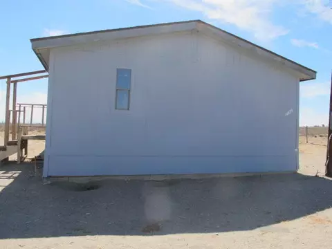 14829 Valle Vista Rd, Phelan, CA 92371 photo 5
