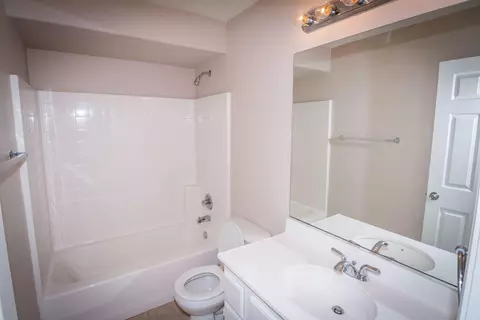 36739 Windtree Cir, Palmdale, CA 93550 photo 32