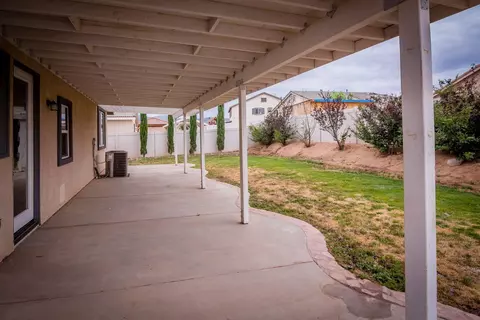 36739 Windtree Cir, Palmdale, CA 93550 photo 20