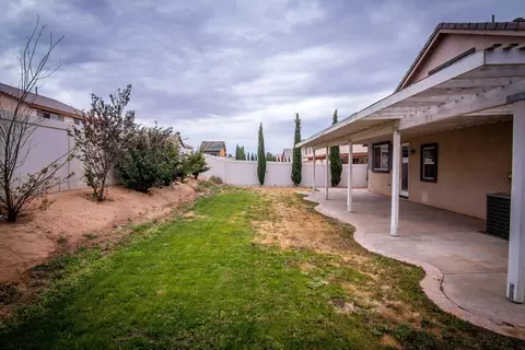 36739 Windtree Cir, Palmdale, CA 93550 photo 25