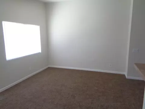 43926 Comstock Ave, Lancaster, CA 93535 photo 7