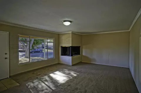 44534 Anvers Ave, Lancaster, CA 93534 photo 5