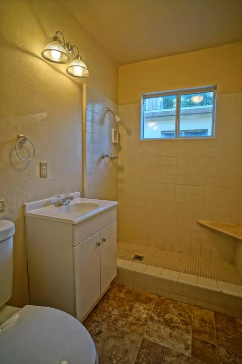 44534 Anvers Ave, Lancaster, CA 93534 photo 11