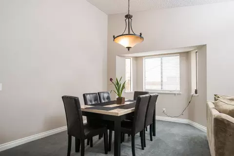 6033 Tulip Cir, Lancaster, CA 93536 photo 6