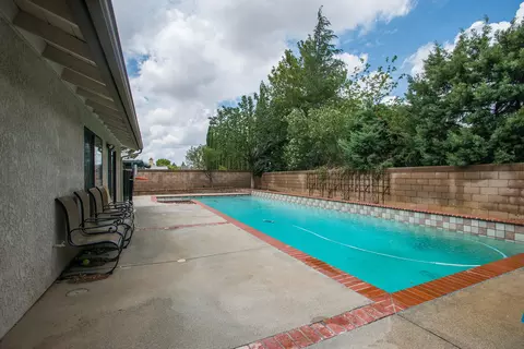 6033 Tulip Cir, Lancaster, CA 93536 photo 17