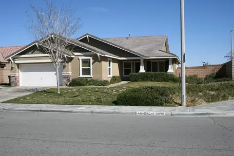 38210 Armstrong Dr, Palmdale, CA 93552 photo 3